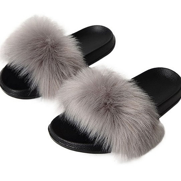 Shoes - 💎Grey Fur Slides💎